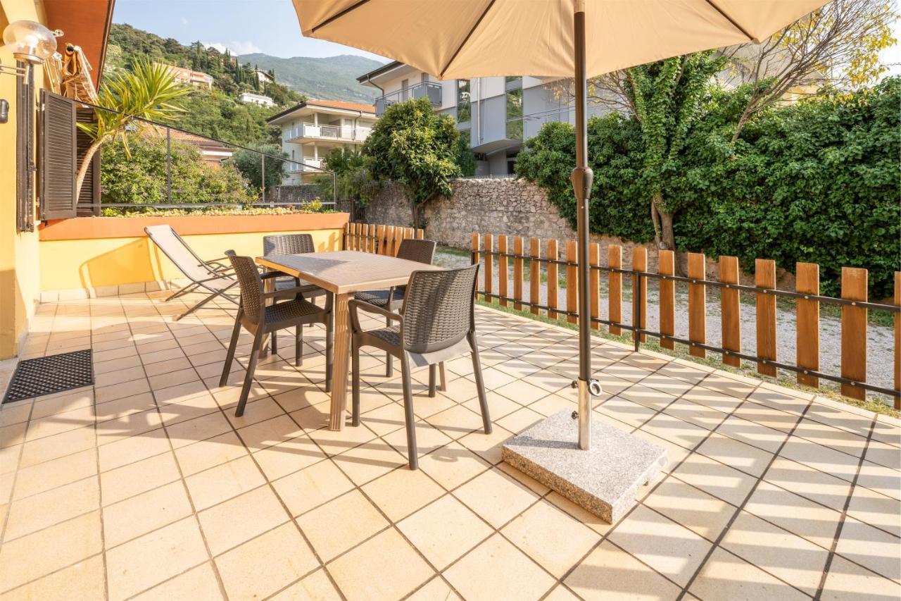Casa Doppia Apartment Torbole Sul Garda Exterior photo